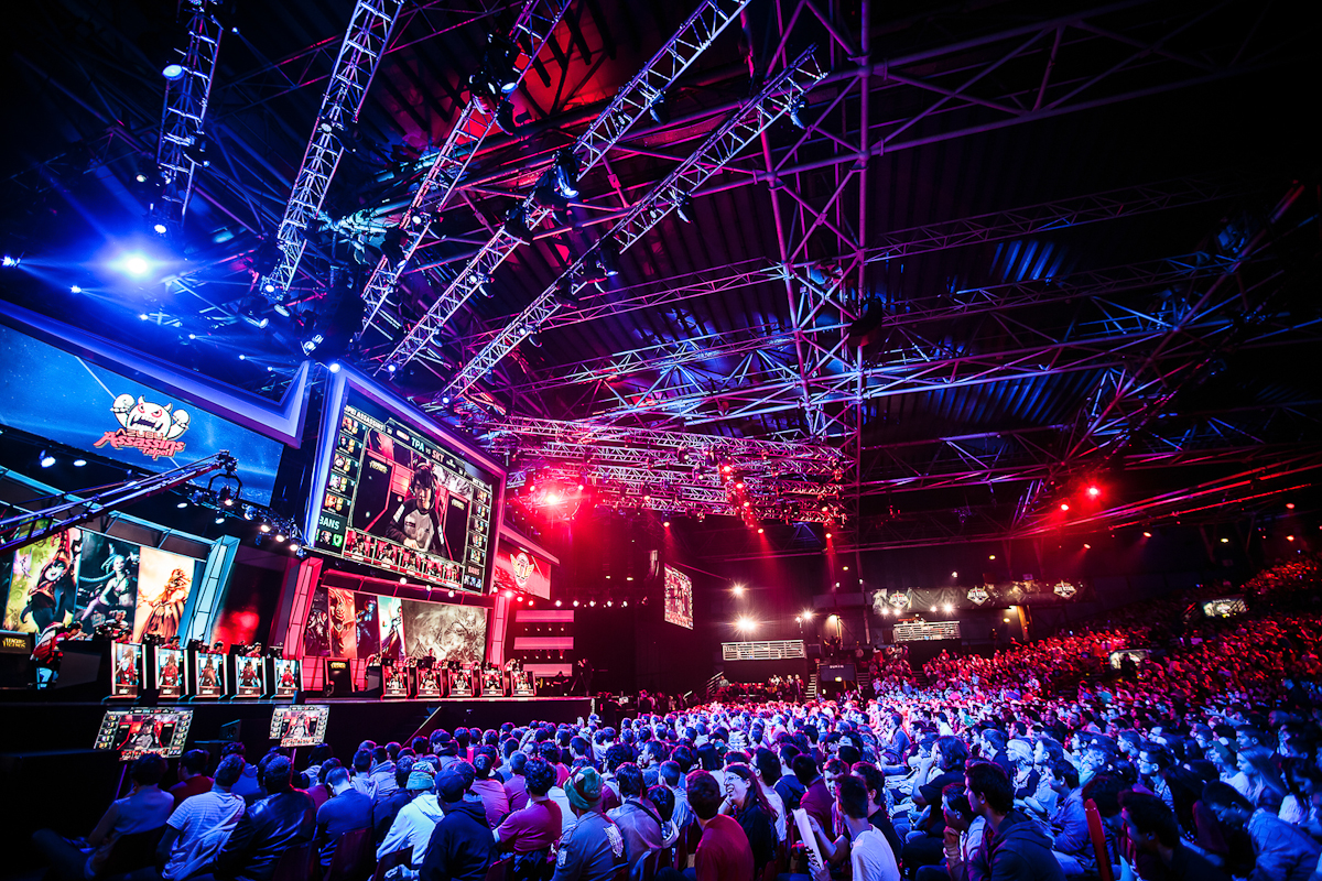 开云体育中国-V5轻取C9，Crisp完成史诗逆转激烈交锋淘汰赛，引爆全场热议的简单介绍