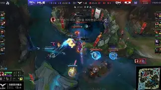 WBG轻取LGD，Gumayusi线上压制力十足激烈交锋2025世界赛，留下经典瞬间