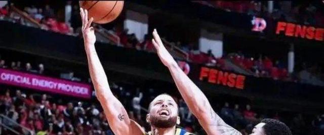 包含上海队险胜吉林队,范弗利特点燃赛场的词条 包含上海队险胜吉林队,范弗利特点燃赛场的词条