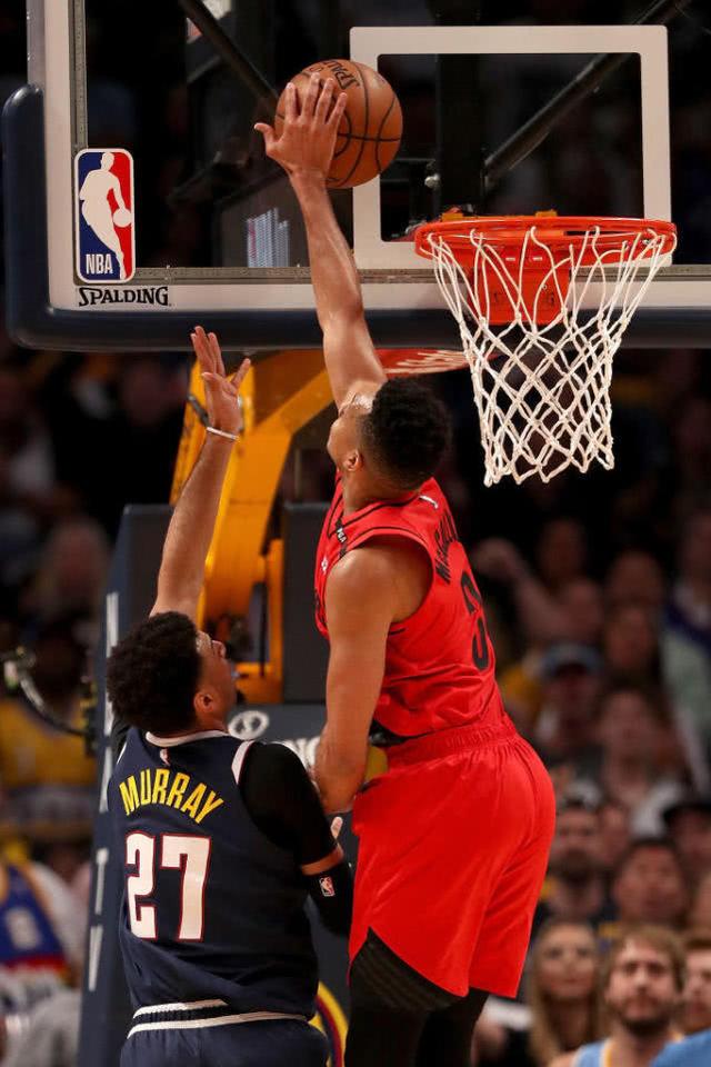 江苏队翻盘公牛，麦科勒姆惊艳四座